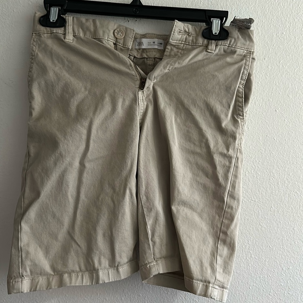 Zara boys khaki shorts size 10